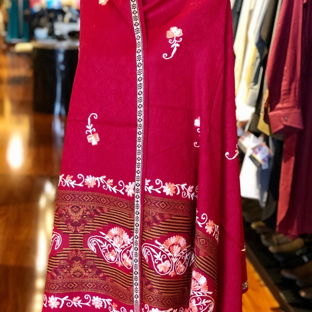 Red Shawal